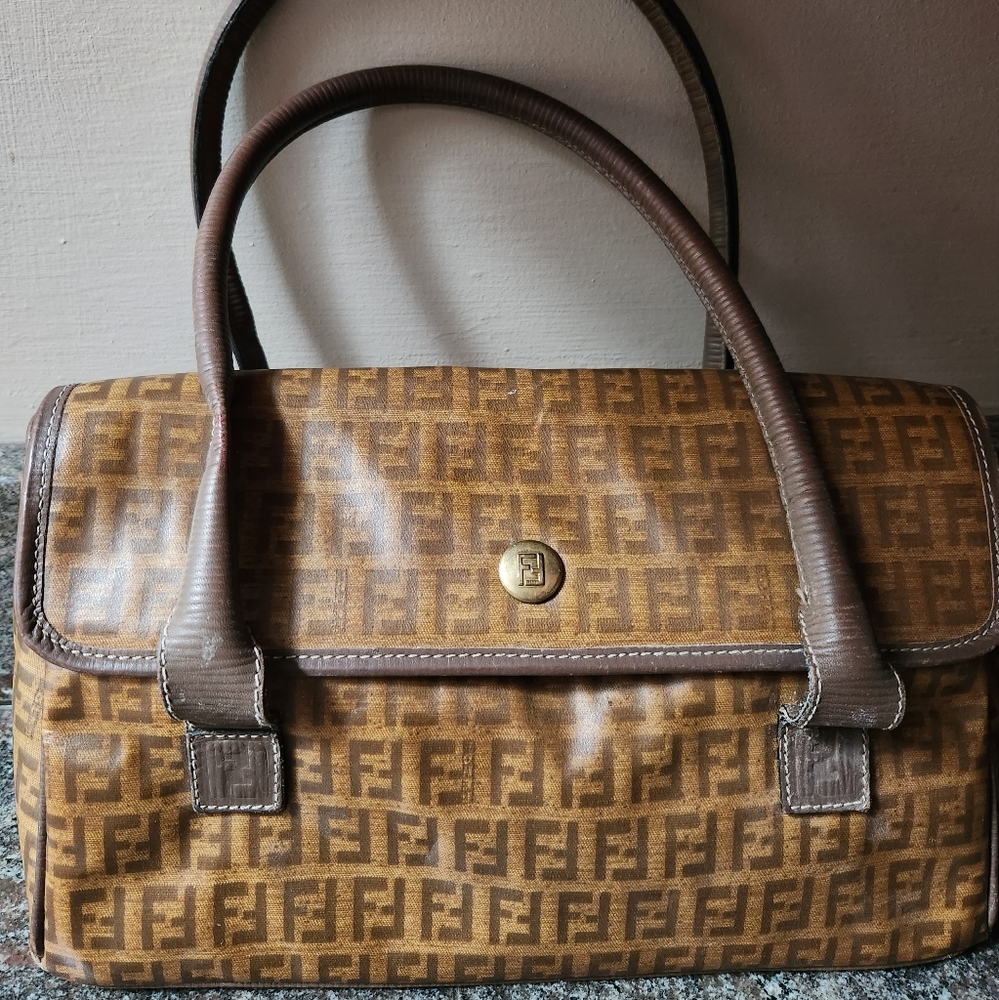 VINTAGE FENDI ROMA POCKETBOOK